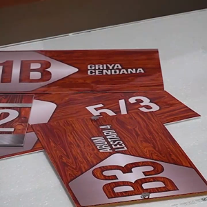 Nomor Rumah Akrilik Wooden Ukuran 10cm x 13cm Nomor Rumah Size Kecil