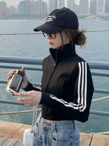 Dream Clothes💟แจ็คเก็ตสั้น🎈ท็อปส์ซูของผู้หญิง สาวร้อนเสื้อสเวตเตอร์ถักผู้หญิงอเมริกันสั้นซิปคอจำลองด้านบน