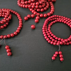 Chuỗi chu sa (châu sa) hạt trơn gồm 108 hạt với 3 size hạt 6-8-10mm