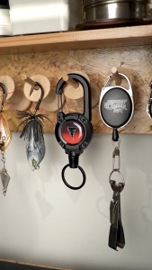 Karabiner Keychain Holder & Retractable Carabiner: Desain Praktis untuk Aksesoris Kunci