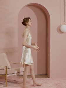 SATIN FABRIC ชุดนอนซาติน ชุดนอนเซ็กซี่ แต่งขอบลูกไม้สีดำ ✨ เนื้อผ้าลื่นบางเบา สายเดี่ยวปรับสายได้ S-522