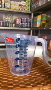 Gelas ukur 500ml/takaran plastik/meansuring cup merk alexish