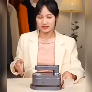 ประกัน 1 ปี เตารีดแบบพกพาแบบพับได้ เตารีดแบบใช้มือถือ เตารีดไอน้ำ เครื่องใช้ในครัวเรือน เตารีดไอน้ำ เตารีดไอน้ำแบบพกพา