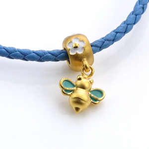 Chow Sang Sang 周生生 Charme Cute Pets 999 Gold Honey Bee Charm 89109C (Bracelet Not Included)