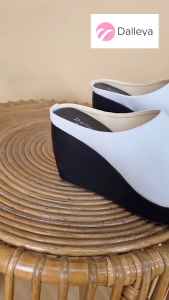 DALLEYA COLLECTION - Mustang Sandal Wedges Wanita Kokop Casual Polos Santai Mustard Hitam Putih