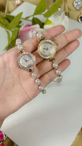 Gelang Wanita Mewah Kualitas Tinggi: Desain & Pilihan Terbaik