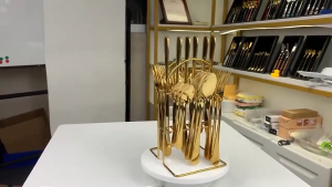 24 Pieces Luxury Tableware Cutlery Set Stainless Steel Tableware Set Gold Tableware Set Knife Fork Spoon Dishwasher Tabl