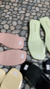 QUEEN - Sandal Wanita Teplek Flat Mika Polos