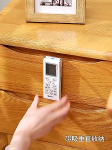 【ส่งจากกทม|พร้อมสต็อก】เหล็กติดผนัง ป้องกันการสูญหาย แบบไม่ต้องเจาะ สําหรับจัดเก็บรีโมตคอนโทรล เก็บพวงกุญแจ