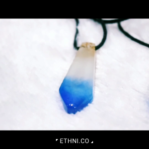 Kalung Resin Glow In The Dark Ethnic: Desain Unik untuk Malam