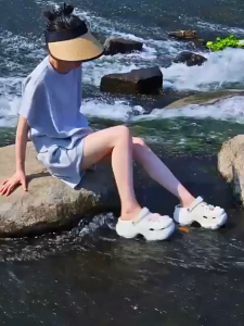 Sandal wedge sol tebal karakter kartun lucu wanita terbaru bisa dihias DIY sol tebal dan nyaman 55CM! bernapas