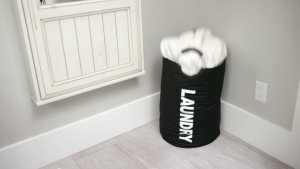 Laundry Bag 82L Basket Keranjang Lipat Baju Cucian Kotor Dengan Frame Aluminium