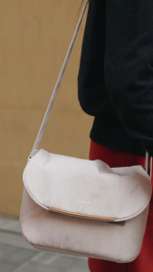 Ulanzi F01 3L Camera Sling Bag (B011)