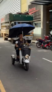 ร่มบังแดด กันฝน (แบบหนา) รถจักรยานไฟฟ้า **ติดตั้งง่ายใช้งานได้จริง**