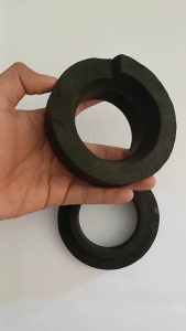 Karet Per Depan Bawah Granmax Luxio Agya dan Ayla Harga Per 2 Pcs