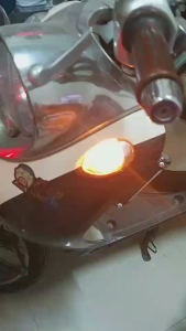 รีเลย์ไฟเลี้ยวแต่ง-ปรับความเร็วกระพริบได้ 70-200c/m เกรดA นำไปใช้งานร่วมกับปุ่มไฟเลี้ยวแบบผ่าหมากได้ นำไปใช้ร่วมกับหลอดไฟเลี้ยวLEDได้ ใช้กับรถเดิมได้