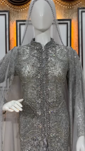 Kebaya Akad Semata Kaki Kancing Depan: Pilihan Elegan untuk Acara Penting