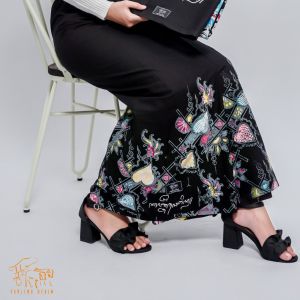 Sarung Kanjeng Sarung Batik Motif Kembang Rasa Limited