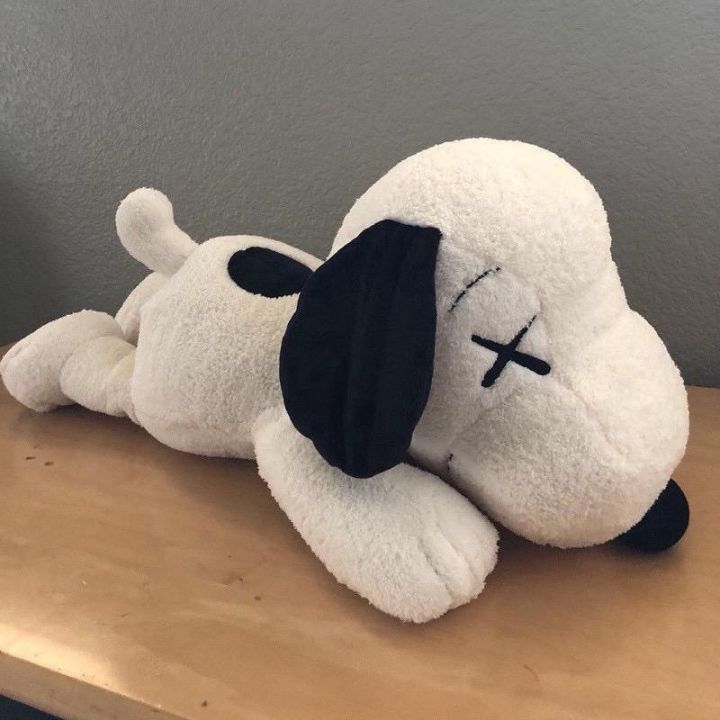 Boneka Kaws Boneka Snoopy KAWS 15cm 30cm Boneka Anjing Beagle
