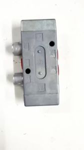 psfw Multi 5/2 Way Gearbox Solenoid Valve 5710031040 For DAF F2700 HS825 8N6Y2
