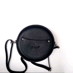 TAS SELEMPANG BULAT AILA KULIT SINTESIS BY INOE