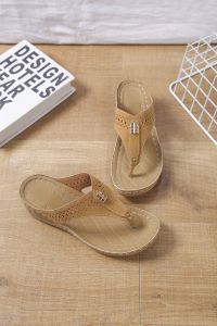 [Free Shipping] Thick-Soled Slippers New Spring/Summer Style Wedge Heel Flip-Flop Rhinestone Hollowed-Out Open-Toe Beach Shoes Simple WomenS Shoes