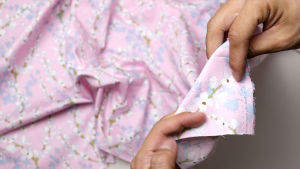 100% ลายดอกบูรณาธิบุรี พื้นสีพาสเทล หน้ากว้าง 45 นิ้ว ผ้าเมตร ผ้าหลา ผ้าคอตต้อน