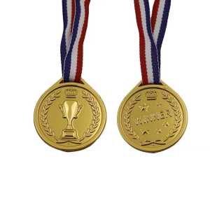 เหรียญรางวัลเด็ก ร้านไทย พร้อมส่ง เหรียญทองพลาสติก งานกีฬาสี