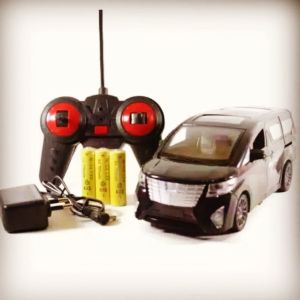 mobil remote control ALPHARD auto SLIDING DOOR Rc Alphard die cast