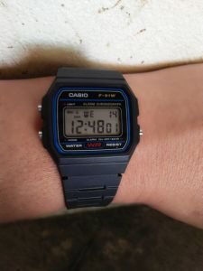 นาฬิกาแบรนด์ CASIO ล่าสุด รูปแบบของแท้ 100% มีรับประกัน นาฬิกาข้อมือ ผช ทนทาน กันน้ำได้ นาฬิกา F-91WF-91F-91W-1DGF-91W-3DGF-91W-9DGF-91WG-9QDF