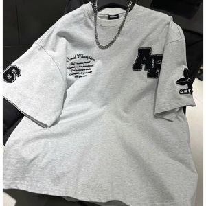 2025 Mùa Hè Quần Áo Mới Sang Trọng Thư thêu tay ngắn áo phông dành cho nam Đẹp Trai Và Cao cấp Mỹ áo cổ tròn Cho Nam Giới