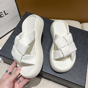 Xishop มาแรง2024 รองเท้าแตะแบบสวมแฟชั่น แต่งสายคาดแบบสับๆ สวมใส่ง่ายสไตล์ชิคๆ มีทั้งหมด 3 สีสุดปัง พื้นนิ่มสวมสบาย เช็คล้างทำความสะอาดง่าย