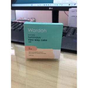 REFILL WARDAH EVERYDAY LUMINOUS TWO WAY CAKE / BEDAK PADAT
