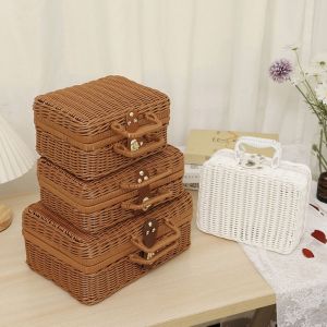 JIANZ Simulation Weave Rattan Storage Box Retro Household Picnic Woven Baskets Woven Gift Box with Handle Jewelry Cosmetic Storage Case Picnic
