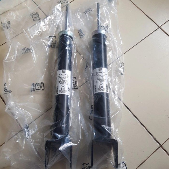 Shockbreaker W166 ML400 ML500 Belakang Mercedes Benz Mercy Original ...