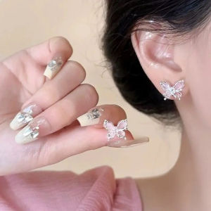 Anting Rama-Rama 镂空蝴蝶耳环 Hollow Butterfly Earrings 简约小巧轻奢小众精致高级感气质百搭 Korean Style Fashion Jewelry