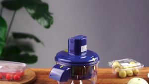 เครื่องปอกองุ่นไฟฟ้า เครื่องปอกผลไม้ขนาดเล็กอัตโนมัติใหม่ปี 2025 เครื่องปอกผลไม้สมาร์ทแบบชาร์จไฟได้สำหรับองุ่น กระเทียม มะเขือเทศ เชอร์รี่