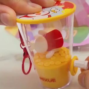 Móc khóa hình Vua Tuyết Thành Phố Băng Giá Mixue đồ chơi dễ thương vật trang trí giải trí quà tặng sinh nhật