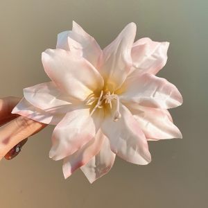 Beach Holiday Beautiful Artifact Flower Lily Hairpin Clips Side Bangs Clip Hair Accessory