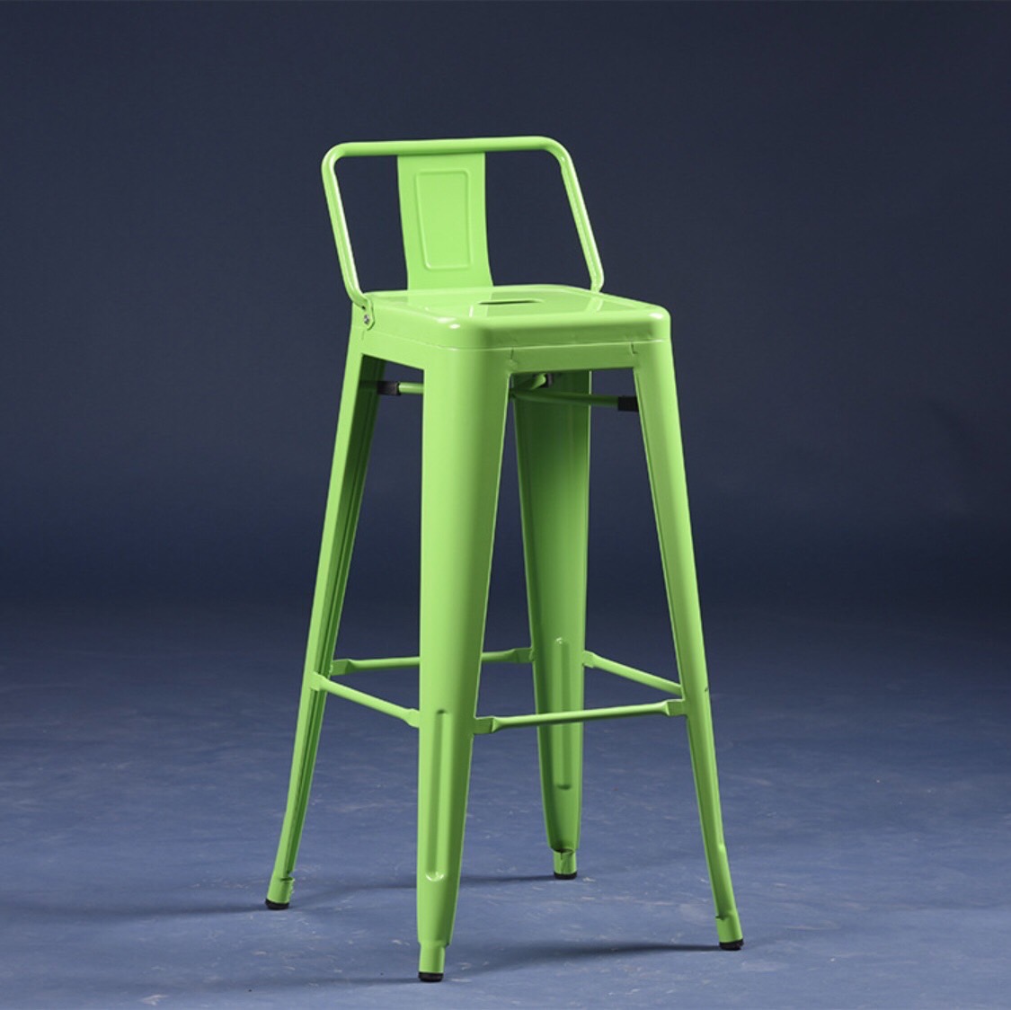 เก้าอี้บาร์    เหล็ก สูง เก้าอี้คาเฟ่ เก้าอี้เหล็ก วางซ้อนได้ 40x40x90cm รับน้ำหนัก150kg