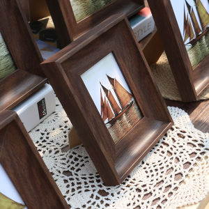 Vintage Resin Photo Frame Classic Wall Tabletop Display Frame for Living Room Elegant Picture Holder Retro Art Frame Home Decor2026