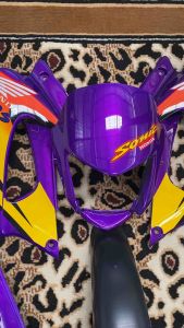 ชุดสีโซนิคตัวเก่า เฟรมSonic สีม่วงมุกแก้ว+สติ้กเกอร์ครบชุด ระบบสี2K   (ไม่ใช่งานห่อหนังสือพิมพ์ABS สีไม่ซื้ด มีรับประกัน ระบบสี2Kแท้)