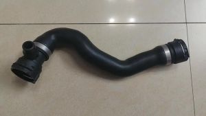 sali 1712 7808 076 Car Accessories Engine  Coolant Hose 17127808076 for BMW  E70 E71 Diesel M1Y4T