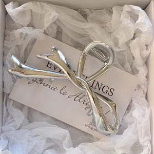 Minwen 2023 Metal Claw Clip Bow Knot Metal Shark Clip Hair Claw Style Advanced Versatile Back Head Spoon Hair Ornament Headwear