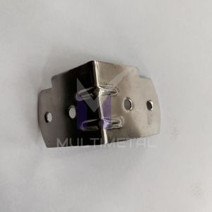 Siku Besi Kecil Lubang 4 untuk Hardcase New