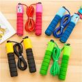 skipping jump rope - alat lompat tali dengan counter penghitung putar. 