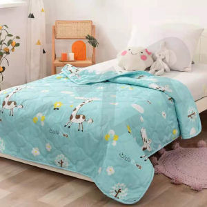 ผ้าห่ม รุ่นบาง มีสีสันหลากหลาย เป็นผ้าฝ้ายนำเข้า ขนาด 150x200 เหมาะกับทุกเพศทุกวัย พกพาสะดวก  สีไม่ตกซักเครื่อได้