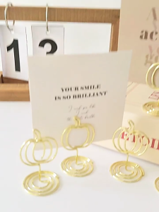 10Pcs Pumpkin Shape Table Number Holders Wire Place Holder Photo Stand Memos Note Clip Holder for Thanksgiving