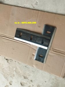 Dao dài 22cm làm từ thép lắp máy băm rơm