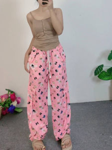 ชุดเซ็ตแฟชั่น   เสื้อกล้ามเรียบ  + กางเกงแมว สไตล์สำหรับวันหยุด